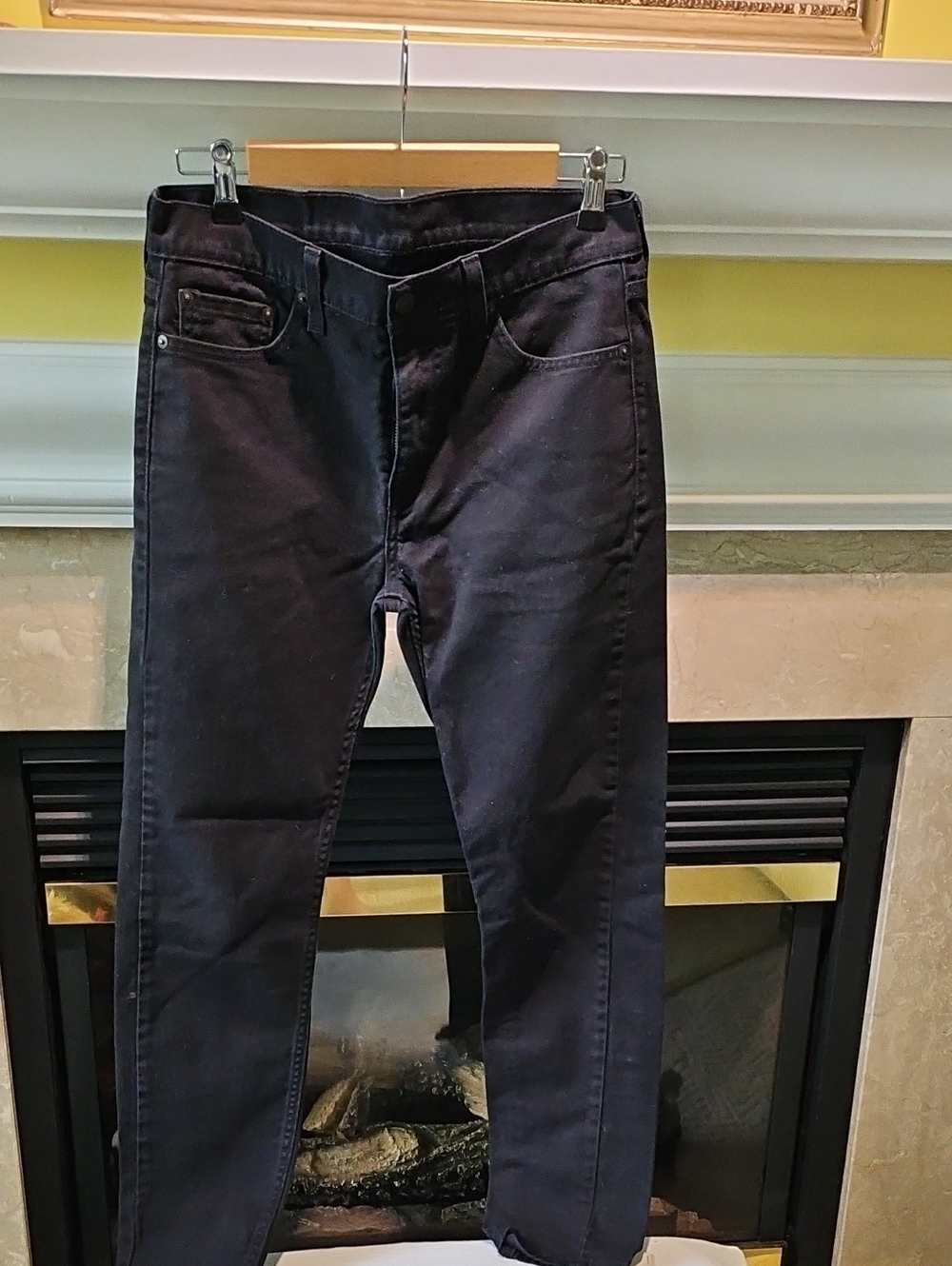 Levi Black Straight Leg Jeams Mens 30x30